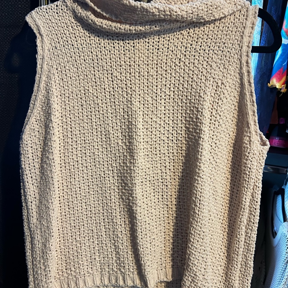 Sleeveless Cream Sweater